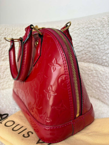 Louis Vuitton Alma bb impriente vernis red ghw M54180