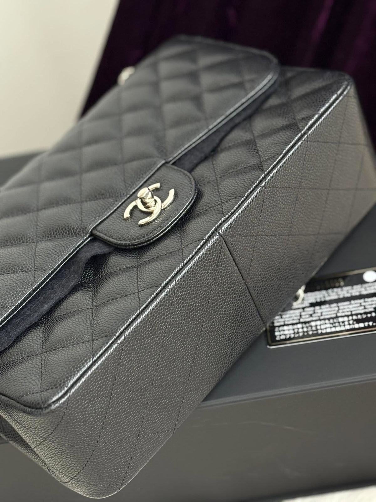 Chanel Jumbo Flap Black Caviar Shw Series 21624403