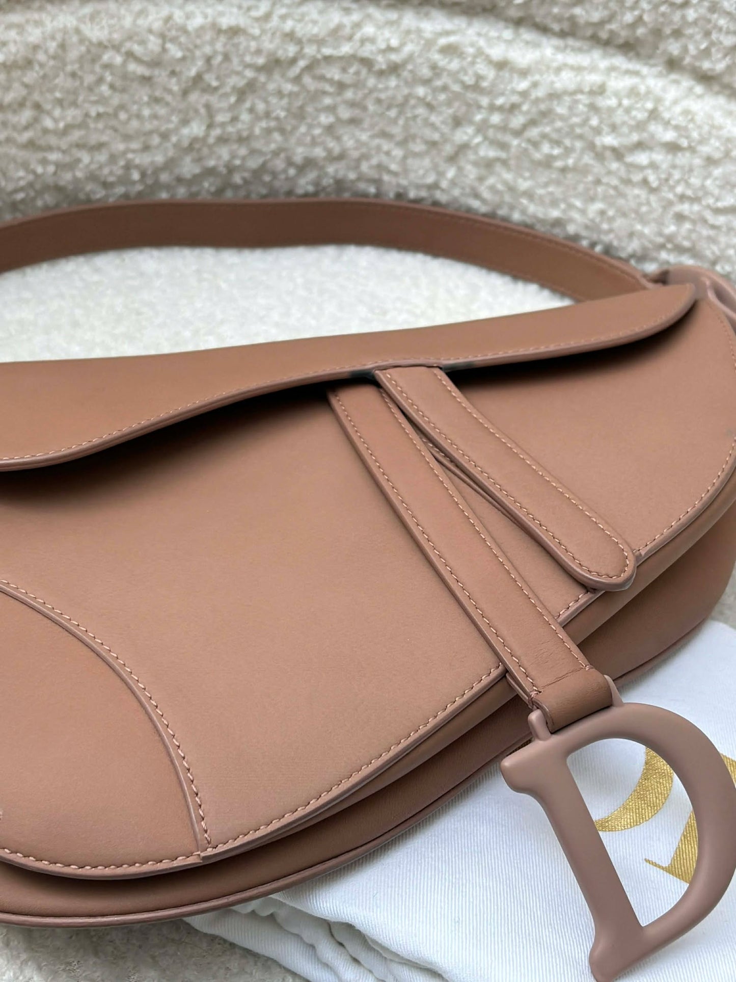Dior saddle matte tan 09-MA-1119 unused condition