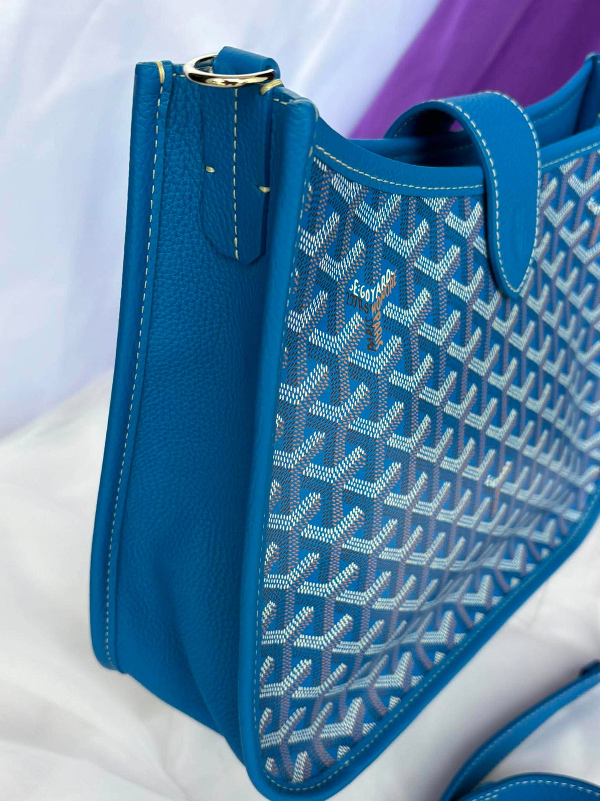 Goyard Musett pm royal blue SAR020265 Brandnew