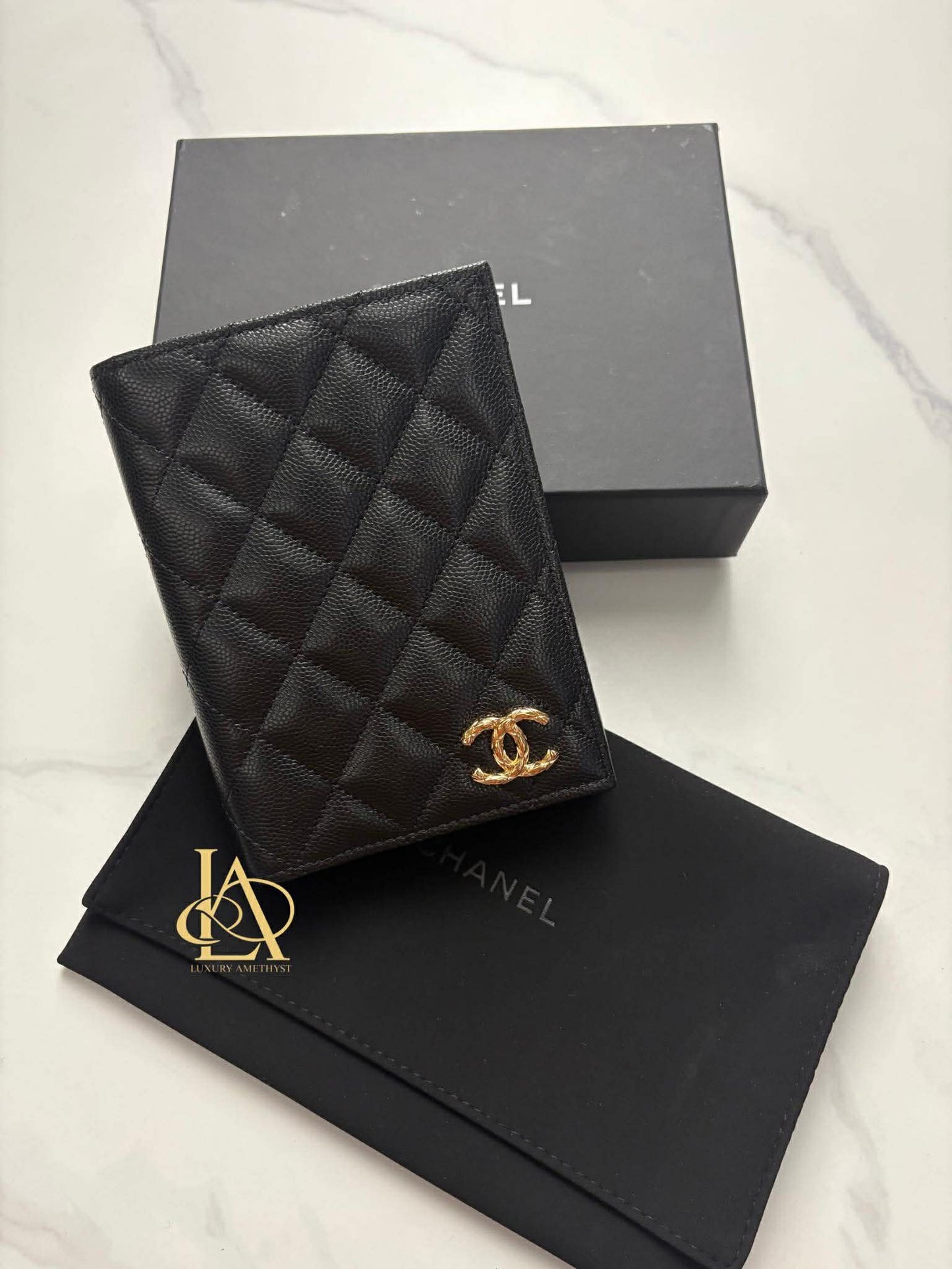 Chanel Passport holder big cc micro H0H63EC8