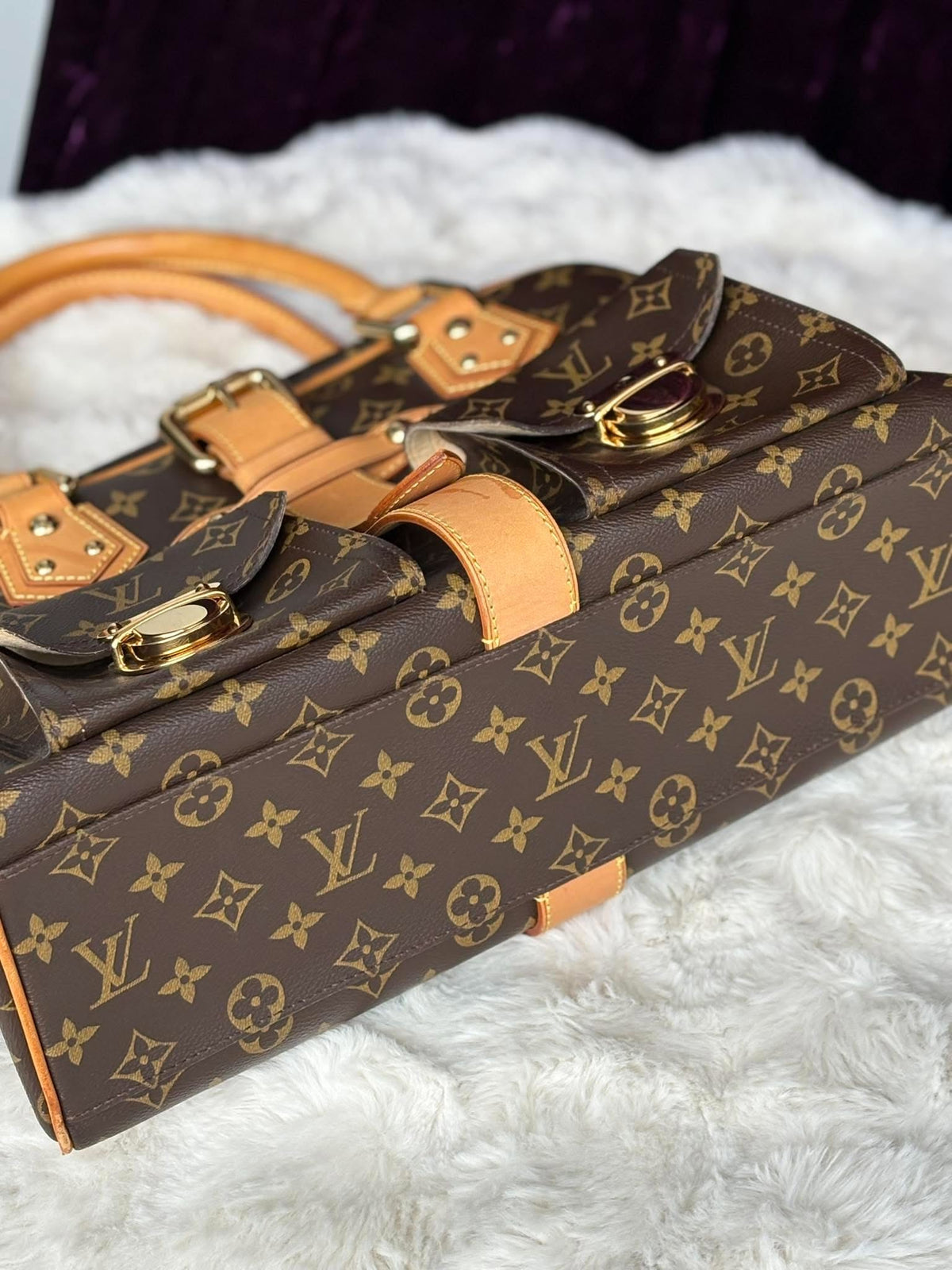 Louis Vuitton Manhattan Gm Mono  FL4037 rank A