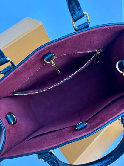 Louis Vuitton On the Go impriente pm Excellent Condition