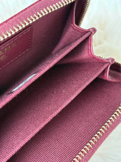 Chanel Compact zippy maroon chw caviar NU4U8156