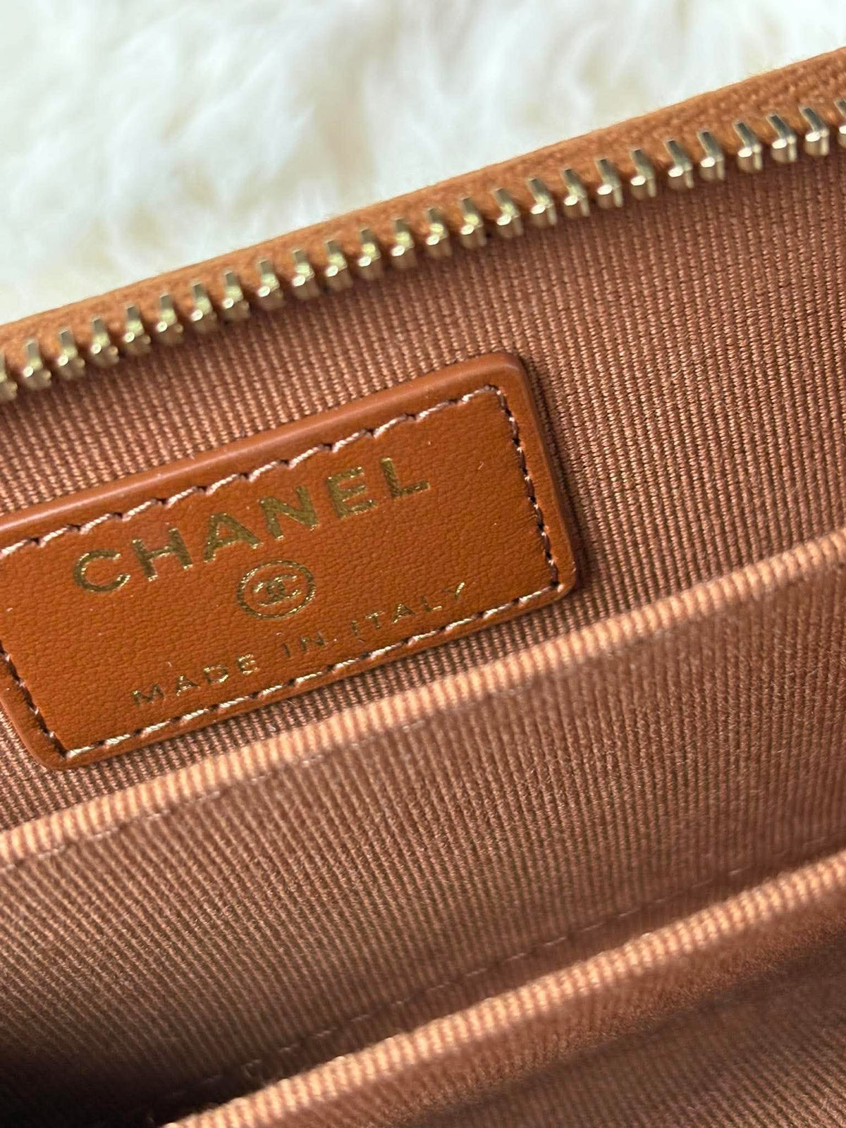 Chanel Compact Zippy Caramel ghw CPN14GP1 caviar