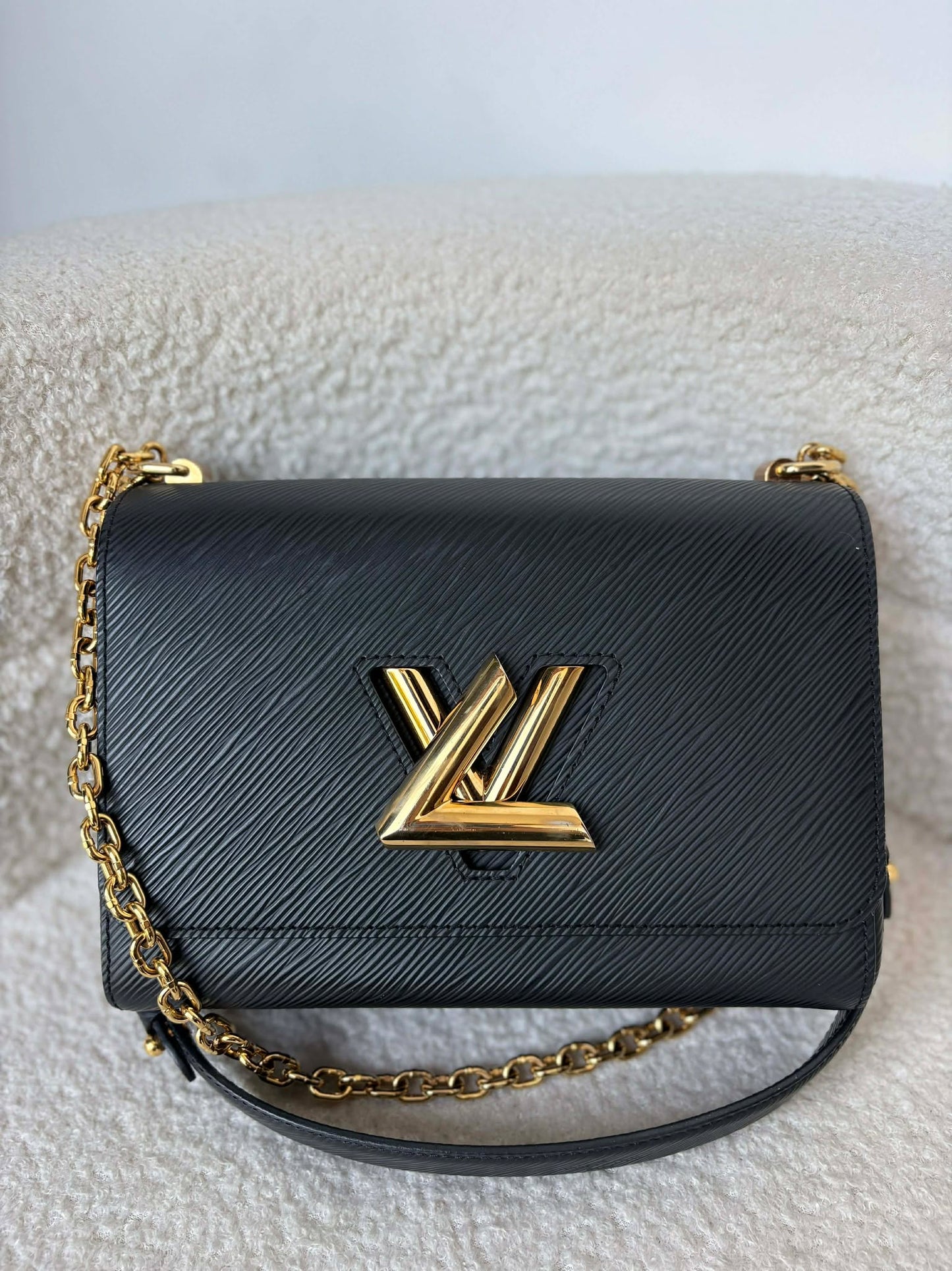 Louis Vuitton&  Twist black epi leather ghw FL3128 Preloved