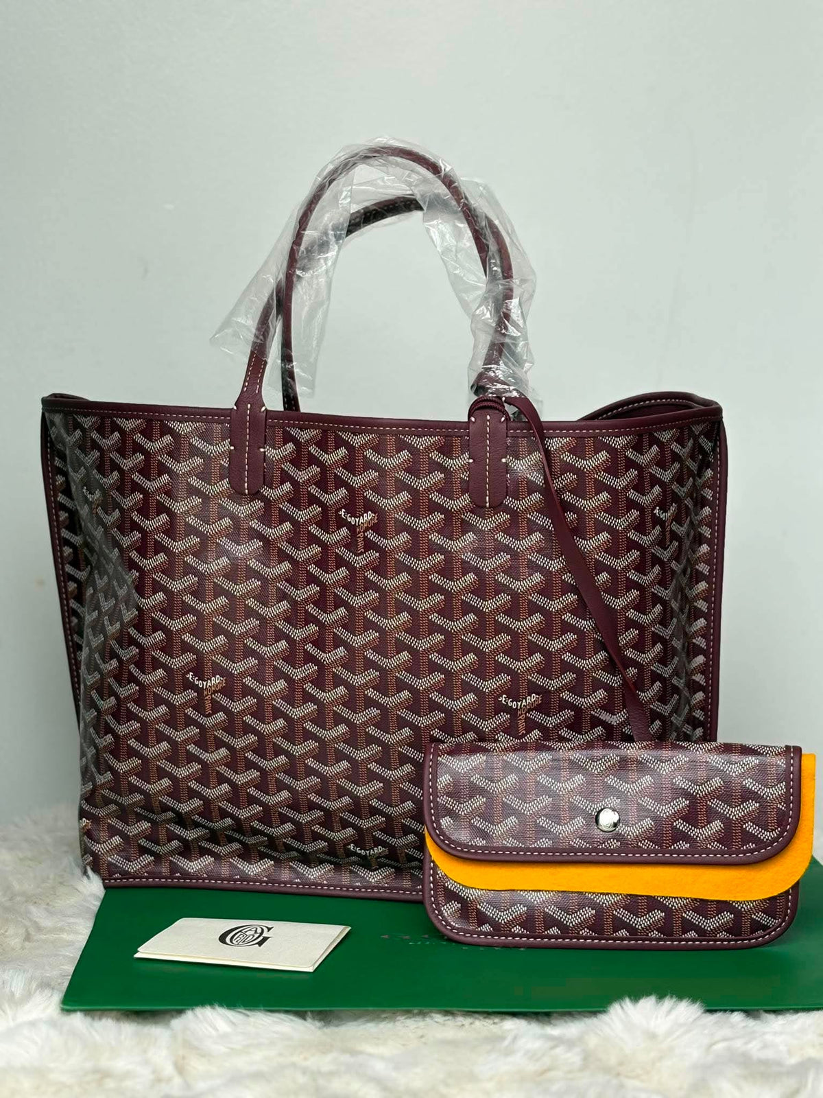 Goyard Anjou pm maroon BN
