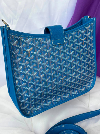 Goyard Musett pm royal blue SAR020265 Brandnew