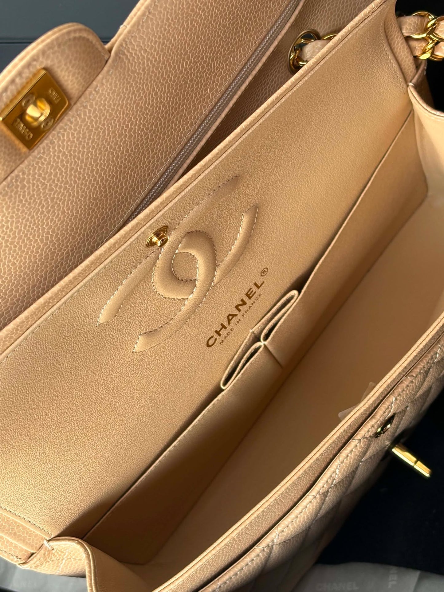 Chanel double flap med beige caviar ghw micro NPLHJ1P0 Rank SA