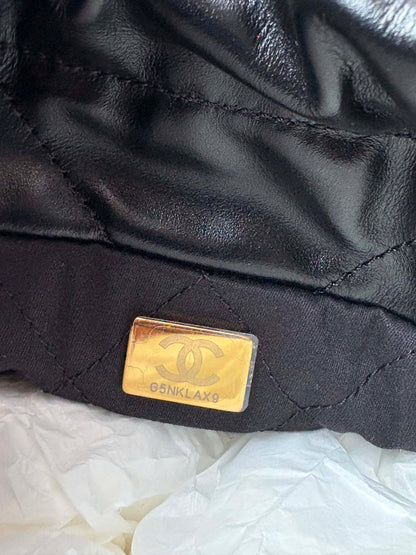Chanel black mini hobo ghw BN