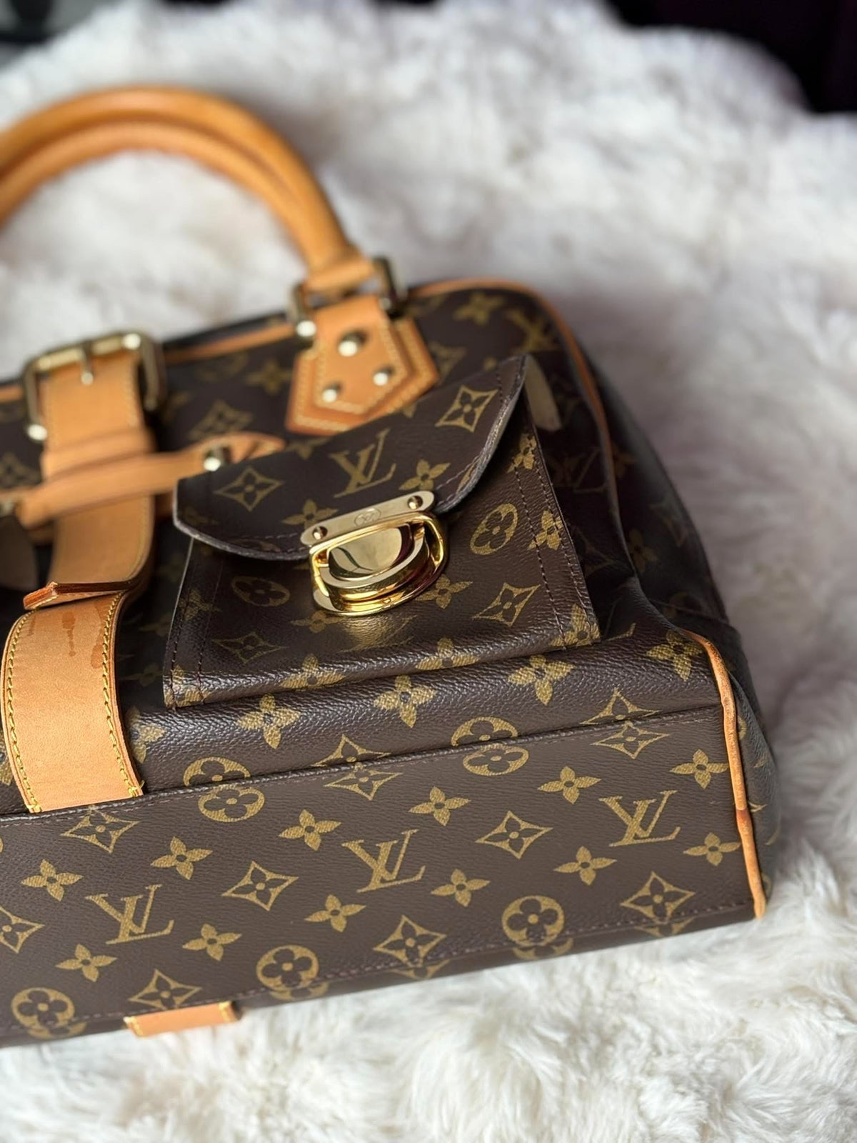 Louis Vuitton Manhattan Gm Mono  FL4037 rank A