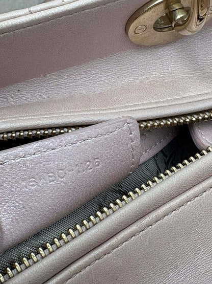 Lady dior medium iridescent pink 18-BO-1126