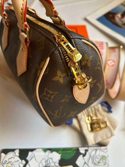 Louis Vuitton Speedy&nbsp;20 monogram pink strap