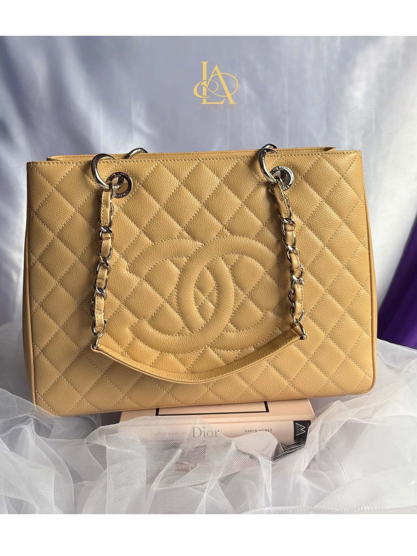 Chanel gst beige 19106870 rank A